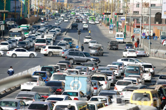 Нийслэлд бүртгэлтэй нийт автомашины 21.4 хувь нь приус байна