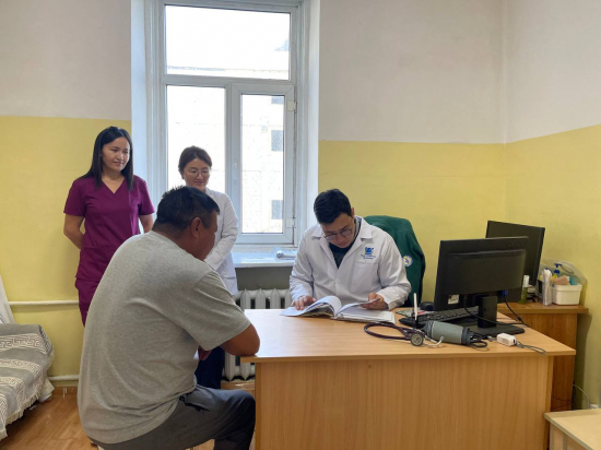 УГТЭ-ийн мэс засал, мэдрэл, зүрх судасны төрөлжсөн баг аймгуудад ...